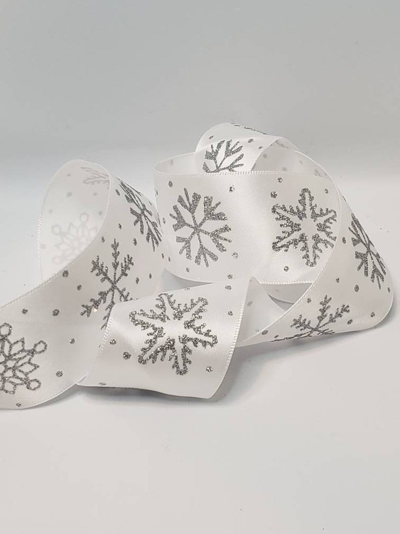 Woven Edge Christmas Glitter Ribbon White Silver 38mm