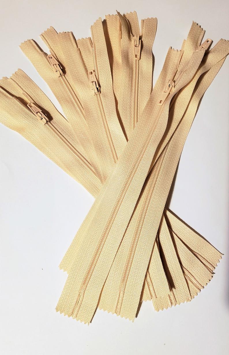 Closed End Nylon zips - x5